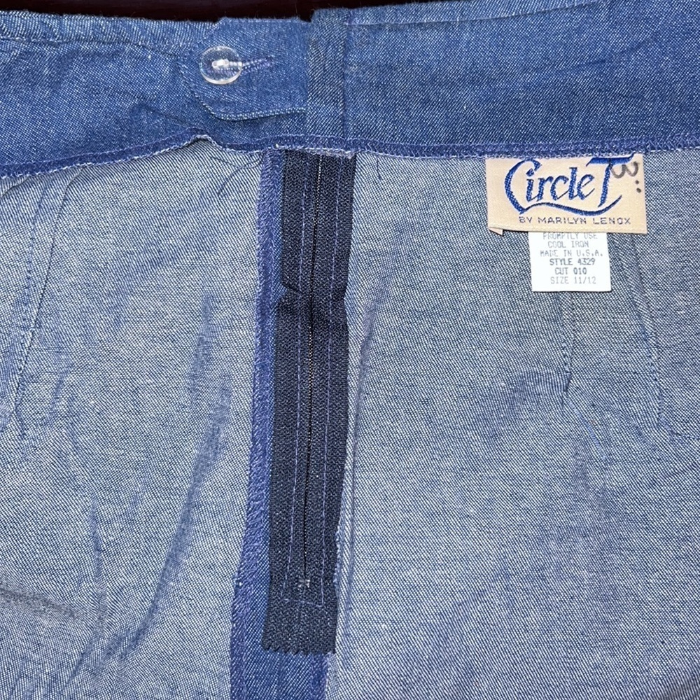 Circle T Vintage Denim Flutter Wrap Rainbow Embroidered Skirt Size 11/12 - Picture 7 of 7